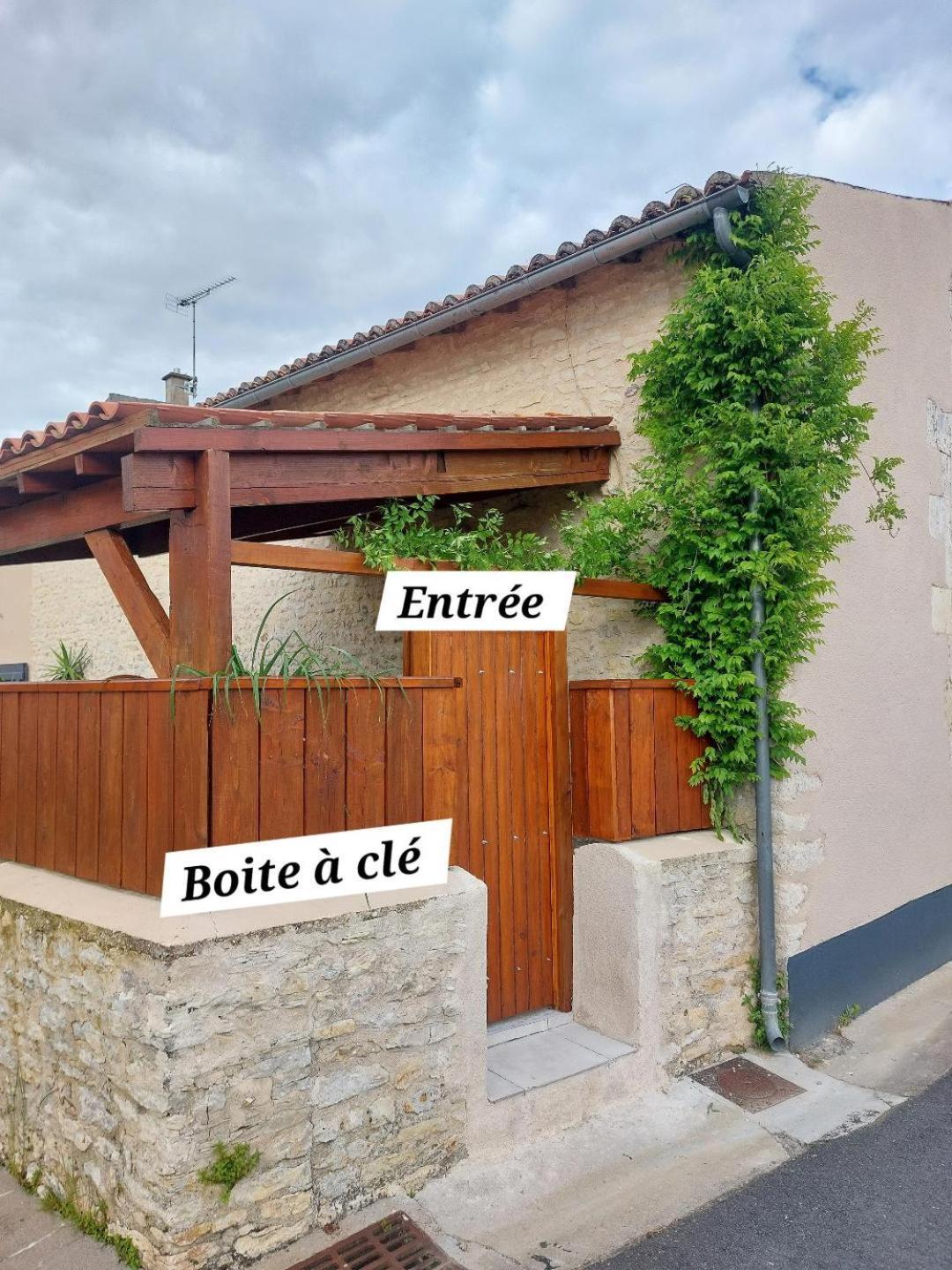 Les Petits Jardins De Cisse Chambre De Charme Екстер'єр фото